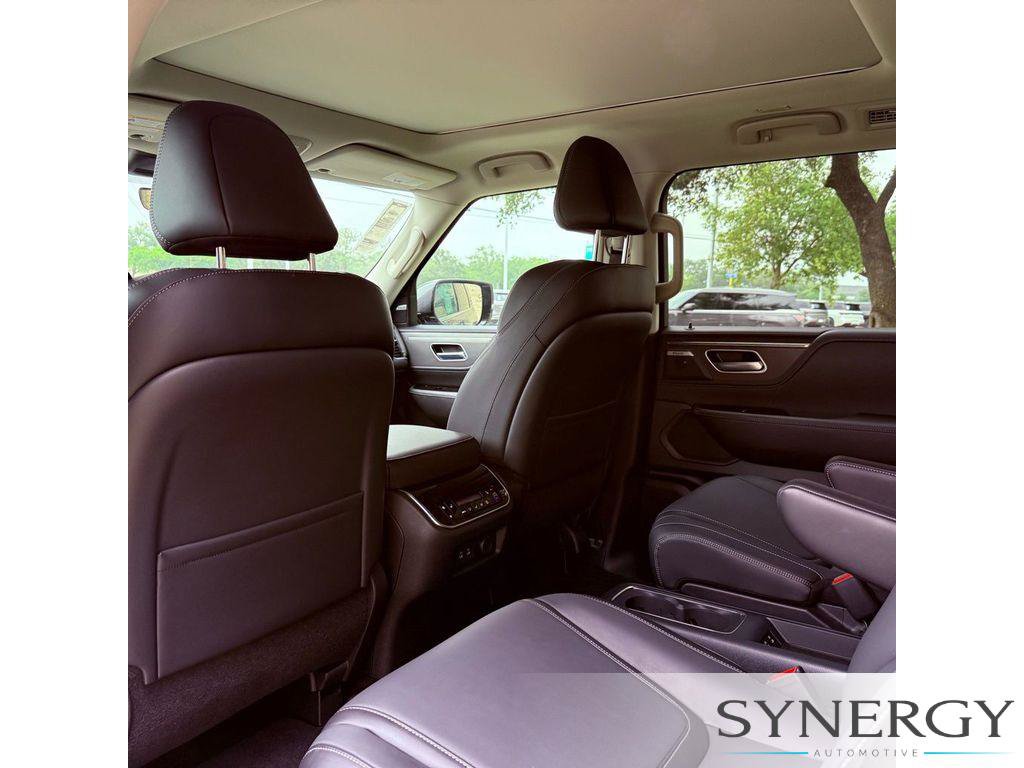 Certified 2026 INFINITI QX80 Pure AWD/4WD image 25