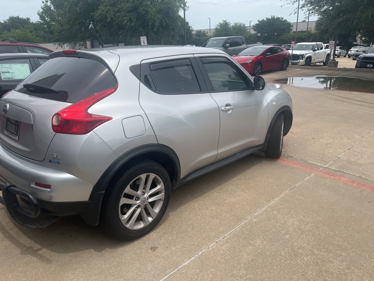 Used 2014 Nissan Juke SL FWD image 5