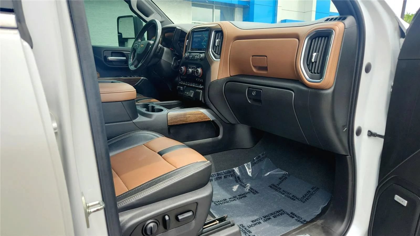 Used 2021 Chevrolet Silverado 3500 High Country AWD/4WD image 21