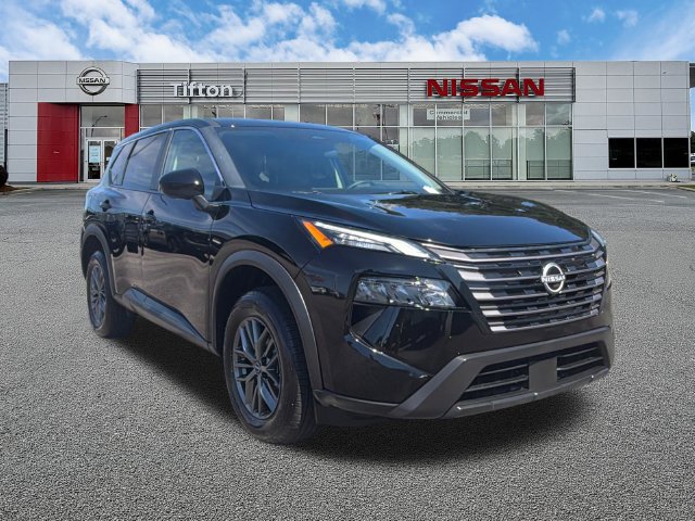 Used 2026 Nissan Rogue SV