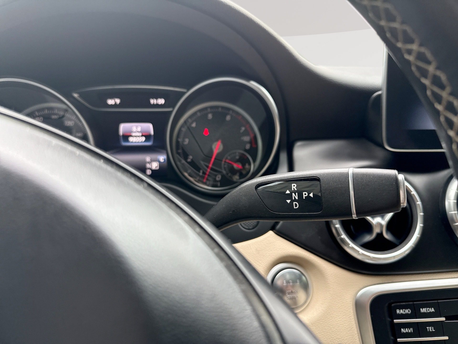 Used 2019 Mercedes-Benz CLA 250 4MATIC image 23