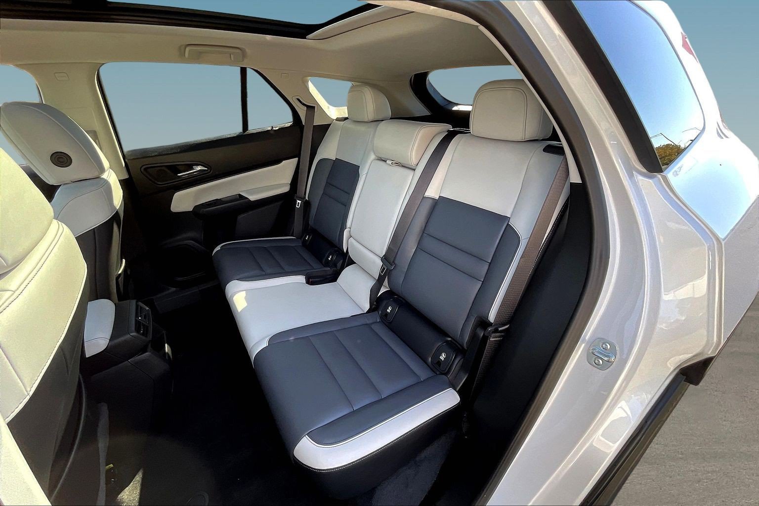 Used 2024 Honda Prologue Touring image 21