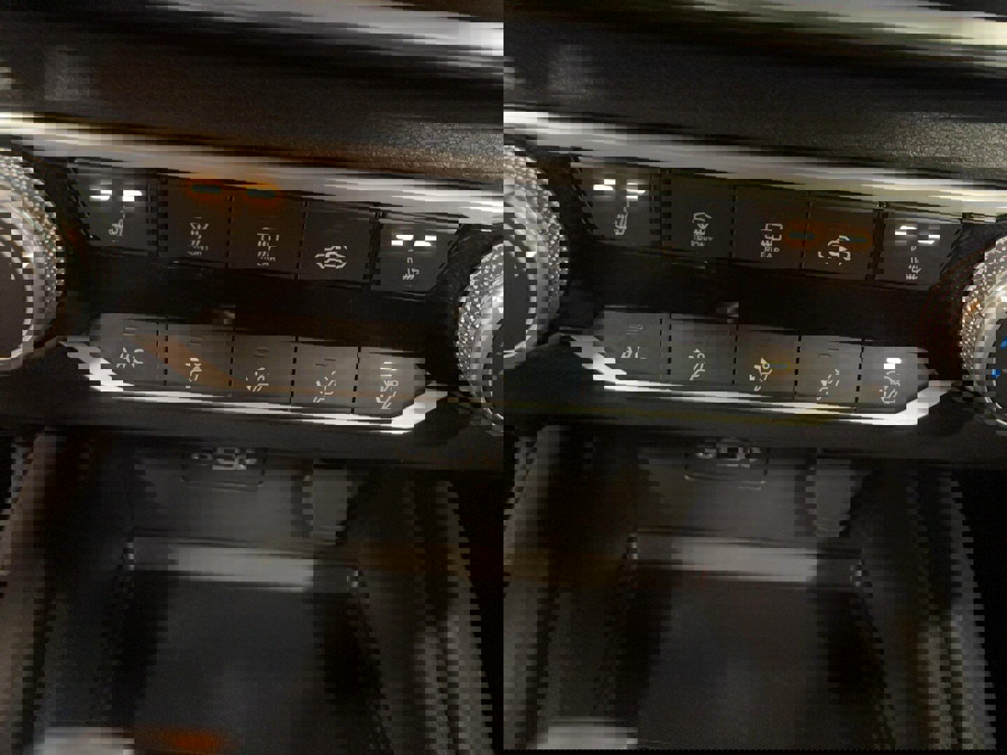 Used 2021 Nissan Altima 2.5 SR w/ SR Premium Package image 10