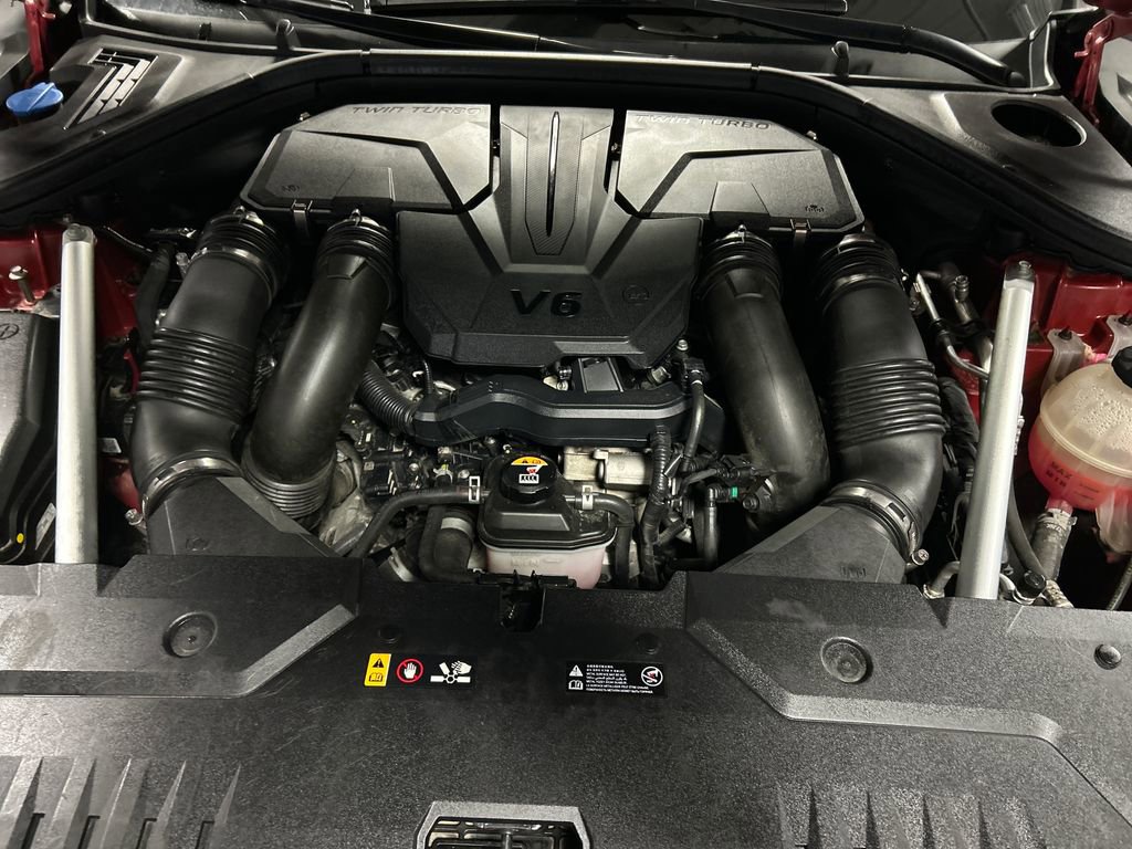 Used 2022 Genesis GV70 3.5T Sport w/ Sport Prestige Package image 25