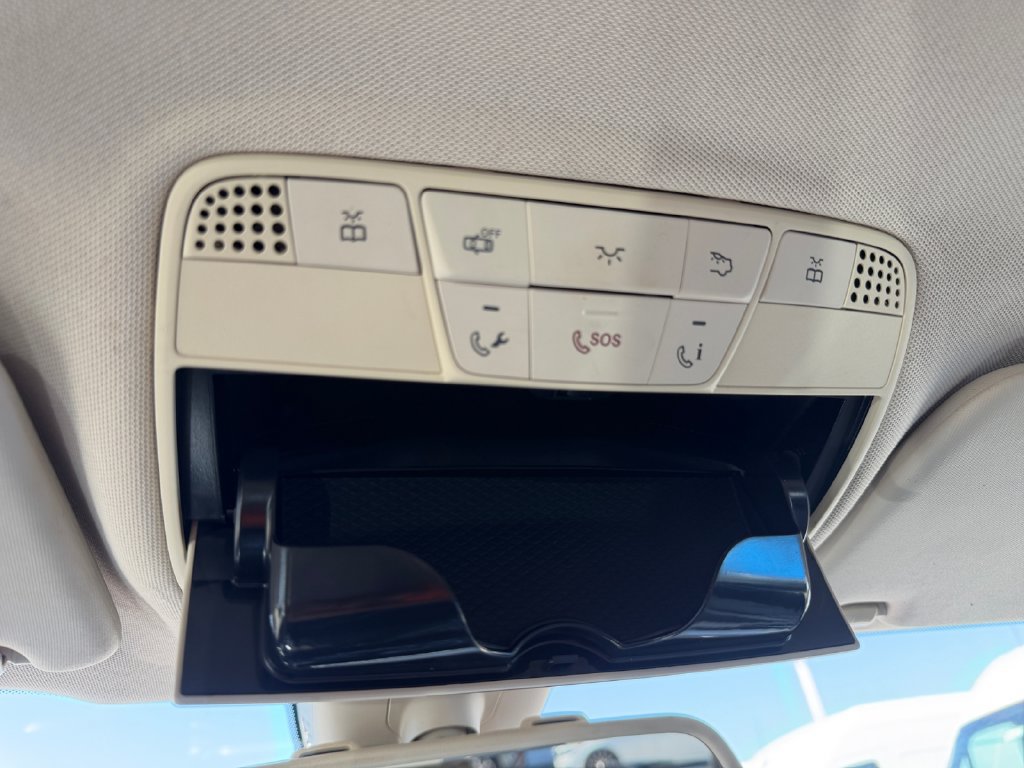 Certified 2019 Mercedes-Benz GLC 300 w/ Parking Assistance Package image 25