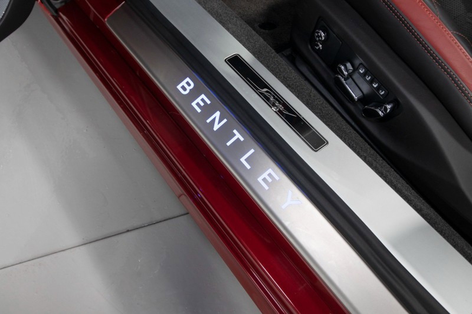 Used 2022 Bentley Continental GT Speed image 36