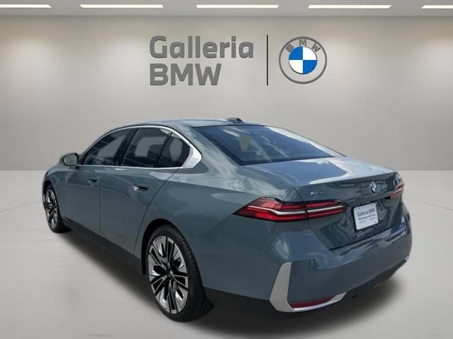 Used 2026 BMW 540i xDrive AWD/4WD image 8
