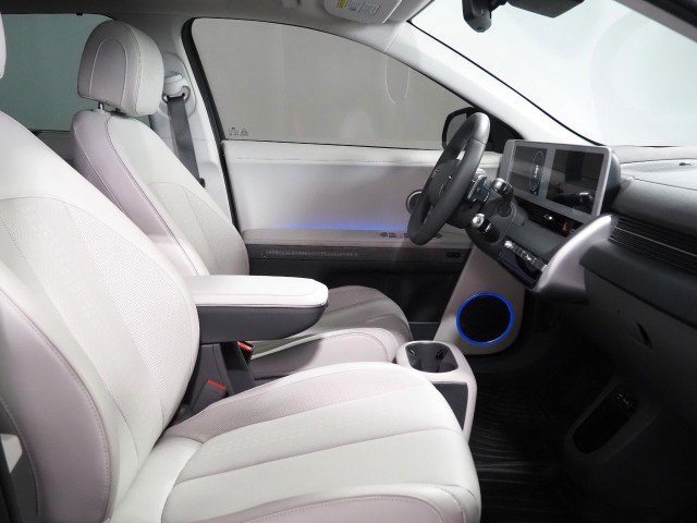 Used 2023 Hyundai Ioniq 5 Limited image 15