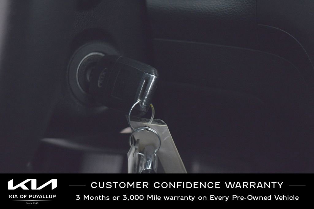 Used 2017 Kia Forte LX image 22