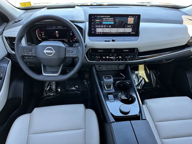 Certified 2025 Nissan Rogue SL w/ SL Premium Package AWD/4WD image 22
