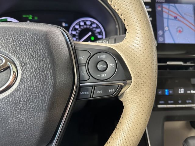 Used 2019 Toyota Avalon Limited w/ Advanced Safety Package FWD image 16