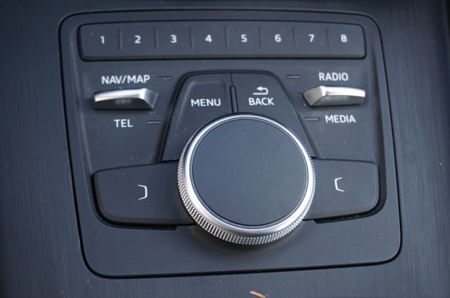 Used 2019 Audi A4 2.0T Premium image 20