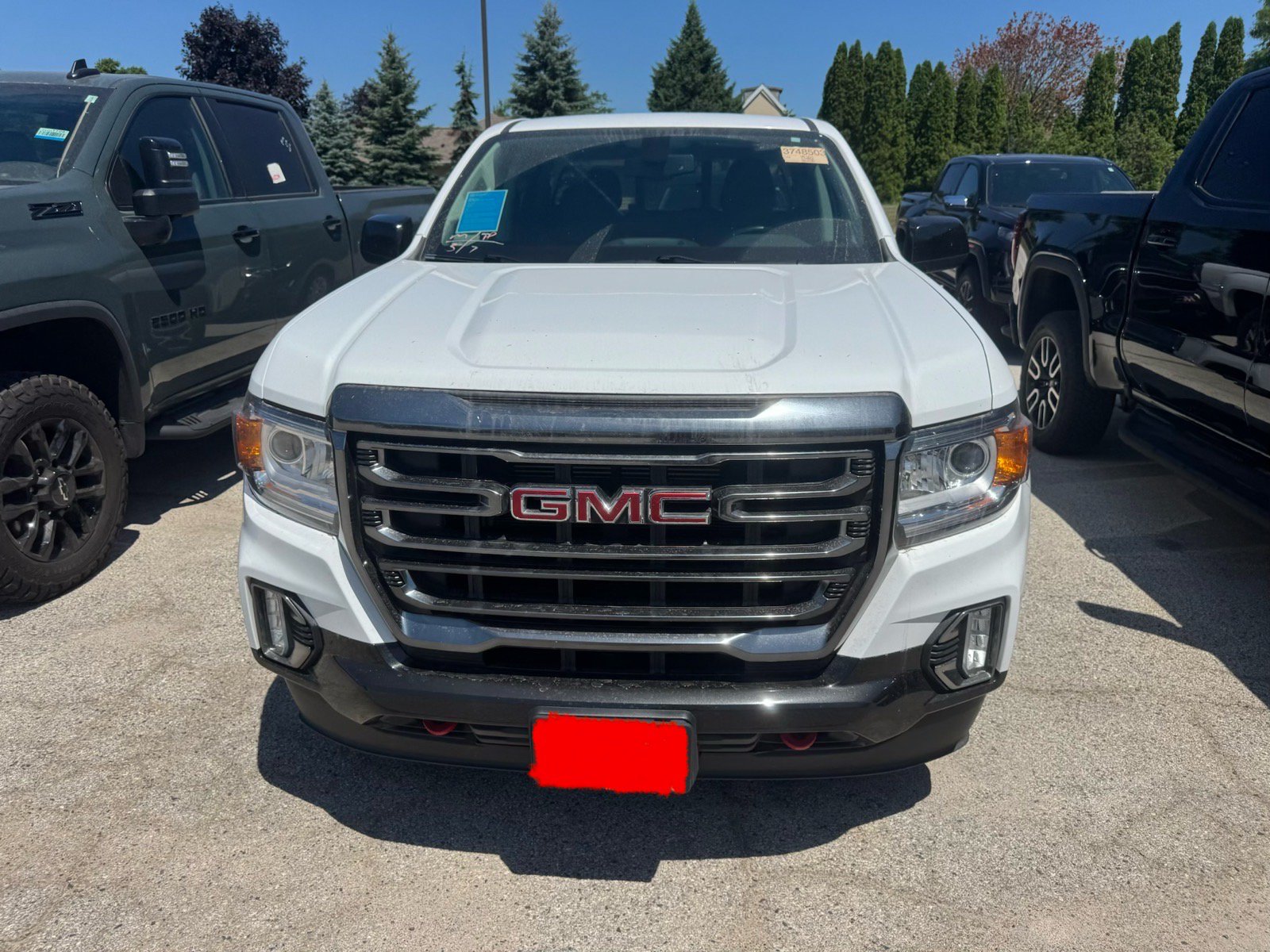 Used 2022 GMC Canyon AT4 w/ Trailering Package AWD/4WD image 2