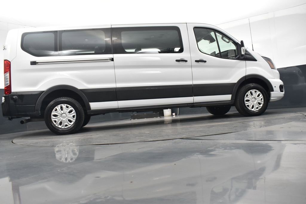 Used 2024 Ford Transit 350 XLT image 25
