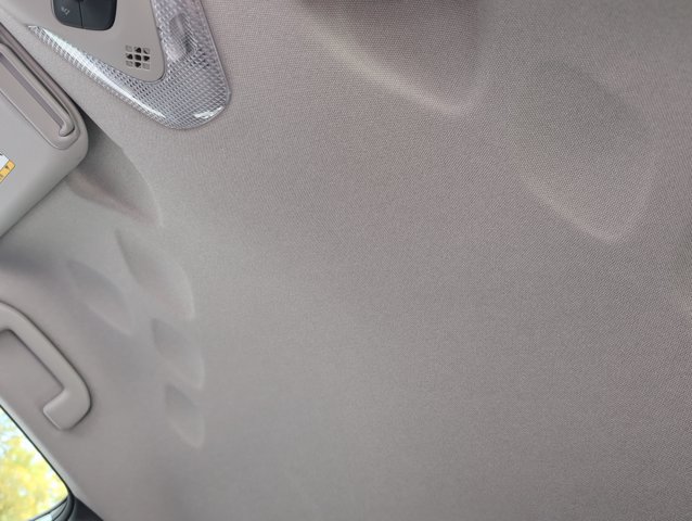 Used 2021 Toyota C-HR Limited FWD image 19