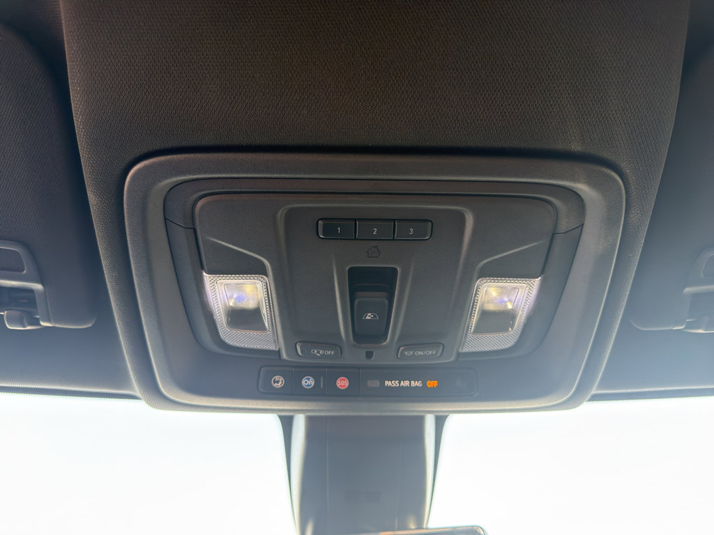 Used 2021 GMC Sierra 1500 AT4 w/ Technology Package image 10