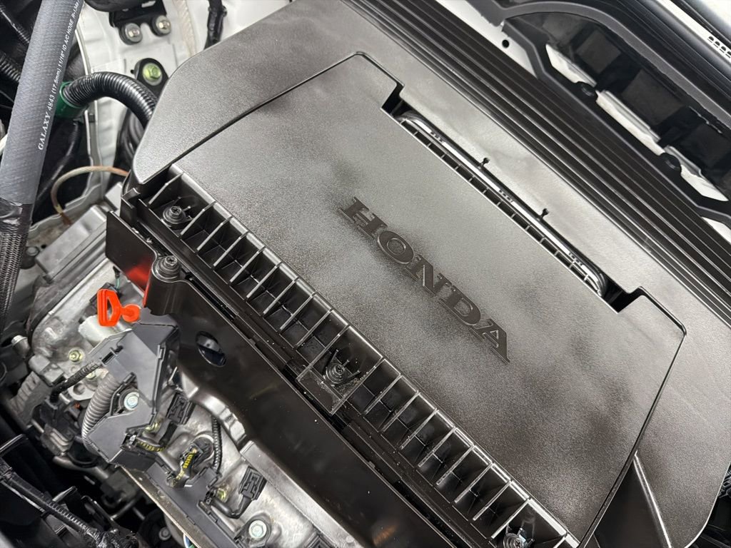 Used 2025 Honda Pilot Touring image 34