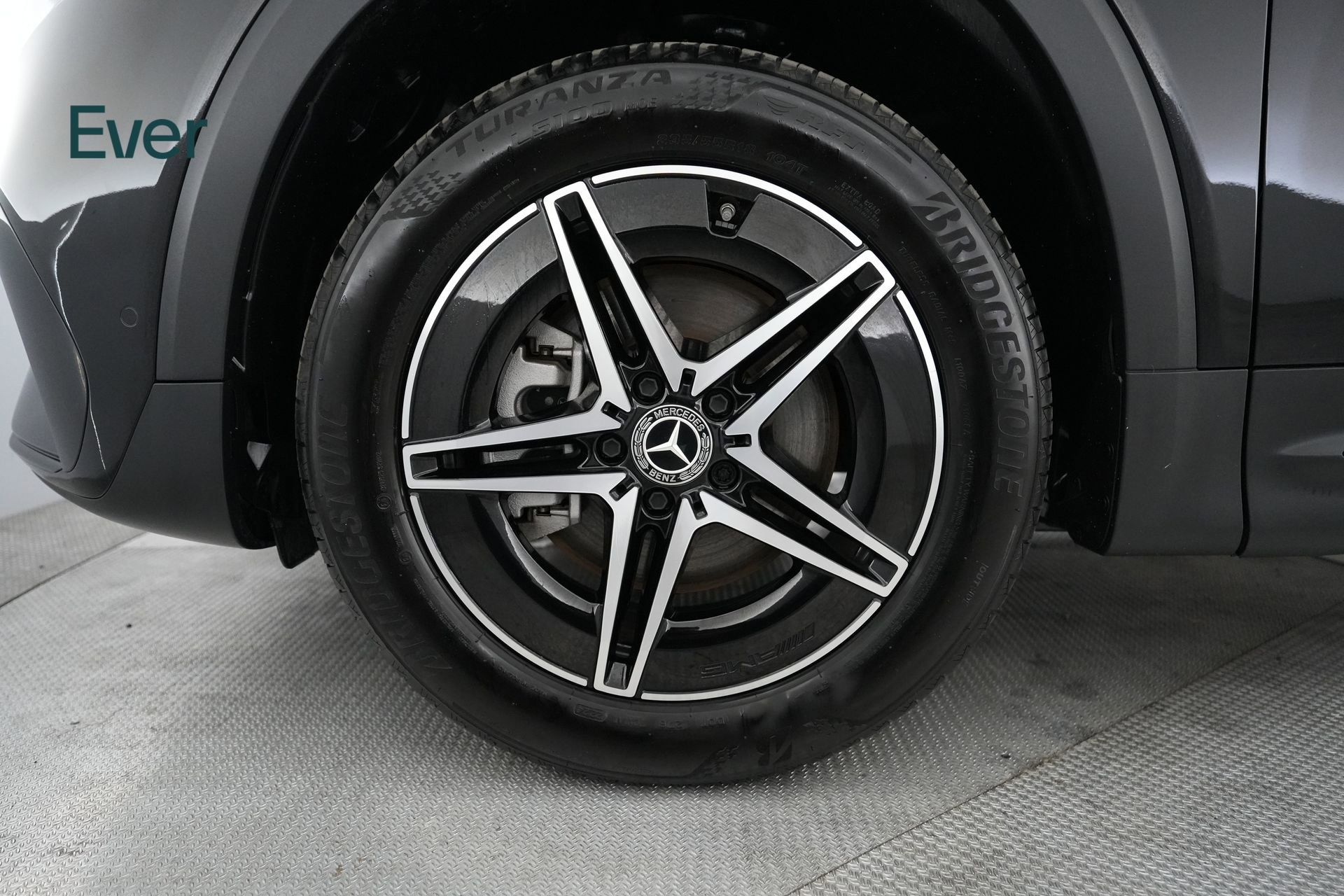 Used 2024 Mercedes-Benz EQB 300 4MATIC image 19