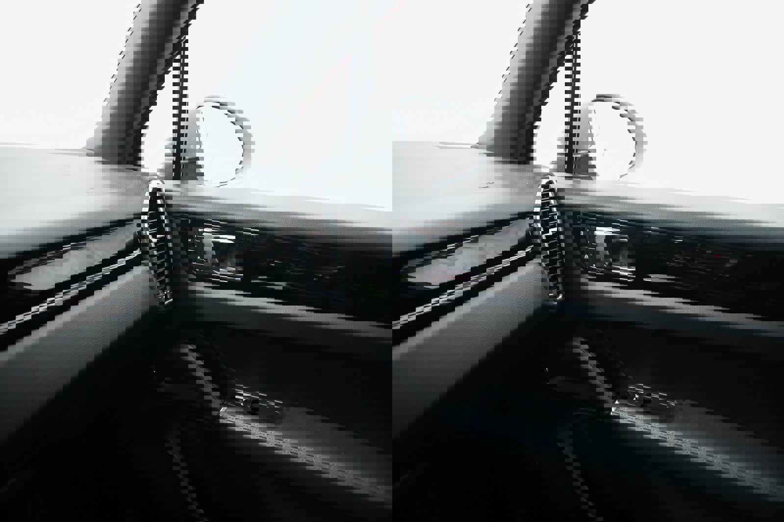 Certified 2023 Porsche Cayenne S Platinum image 24