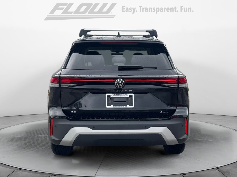 New 2026 Volkswagen Tiguan SE AWD/4WD image 6