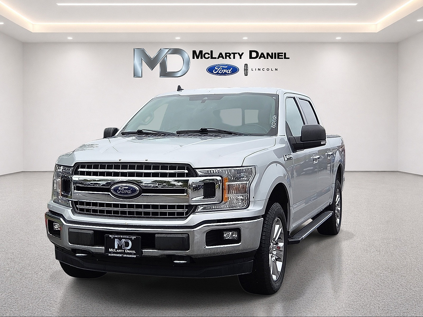 Certified 2019 Ford F150 XLT w/ Equipment Group 302A Luxury AWD/4WD image 2