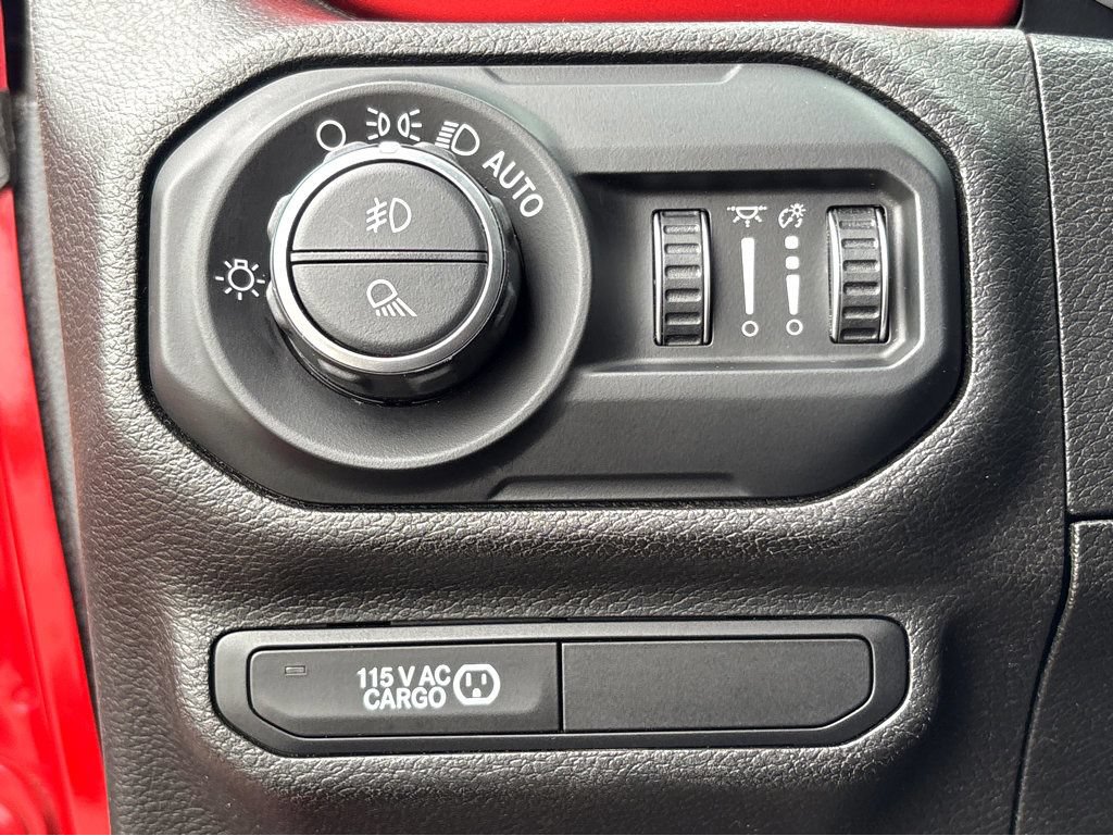Used 2020 Jeep Gladiator Rubicon AWD/4WD image 8