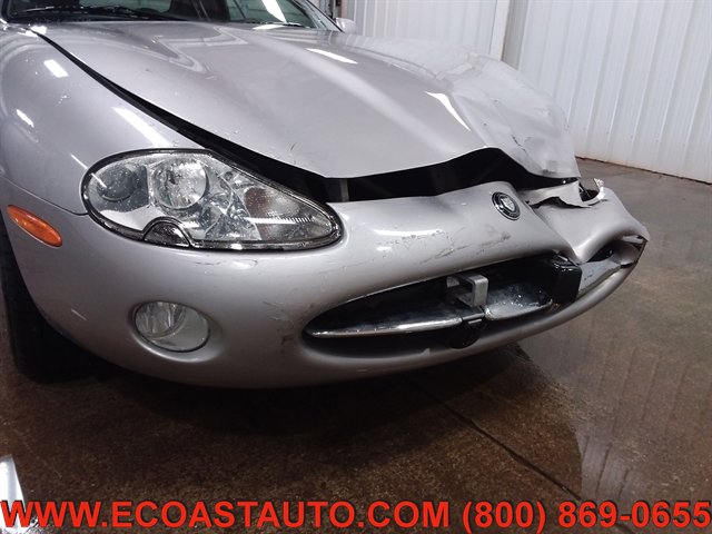Used 2001 Jaguar XK8 Convertible image 15