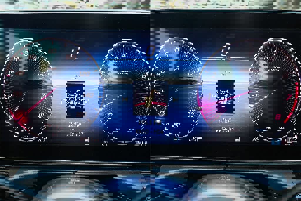 Used 2023 Mercedes-Benz C 300 Sedan image 20