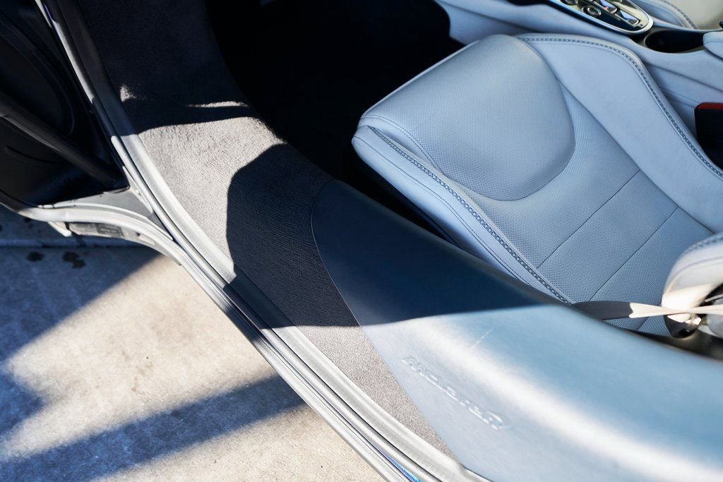 Used 2022 McLaren GT image 35