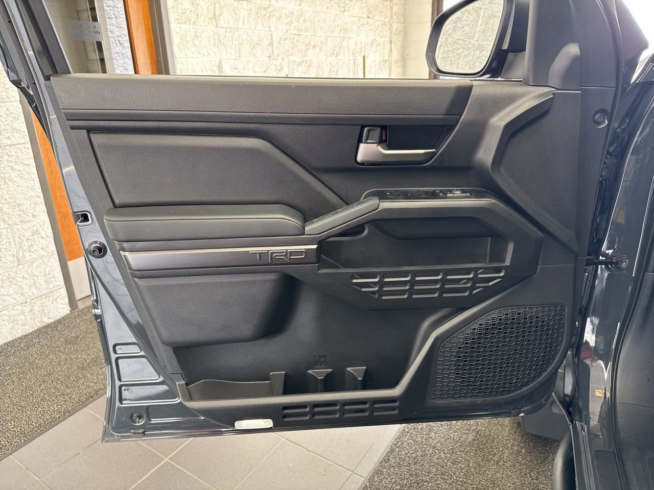 Certified 2025 Toyota Tacoma TRD Off-Road w/ TRD Off Road Upgrade Package image 34