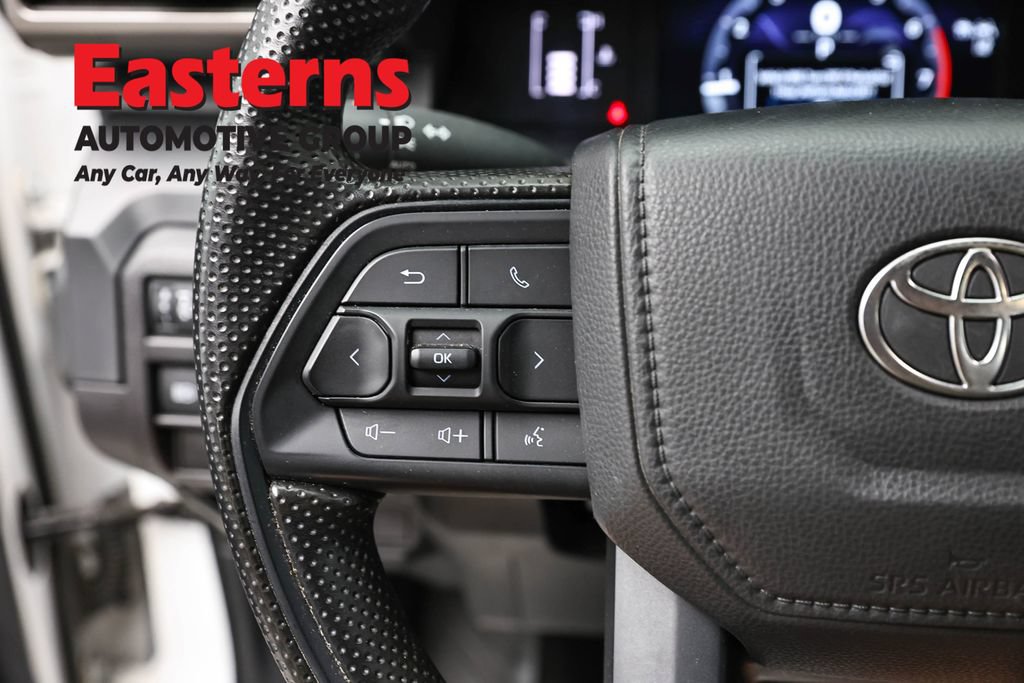 Used 2025 Toyota Tacoma SR RWD image 14