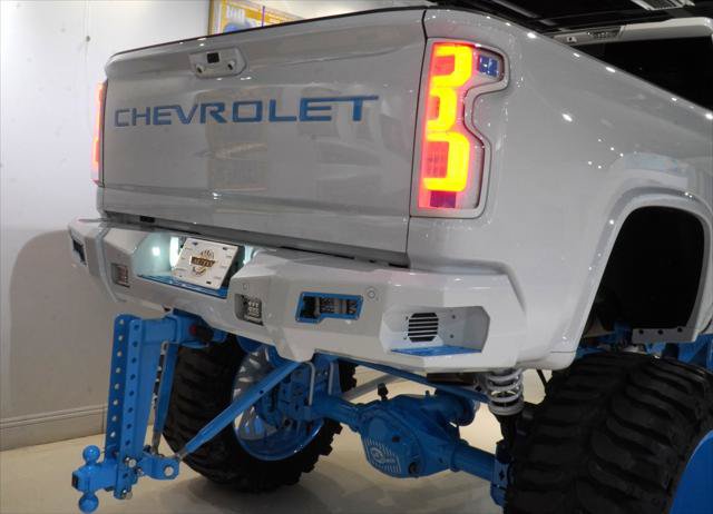 Used 2021 Chevrolet Silverado 2500 High Country AWD/4WD image 6