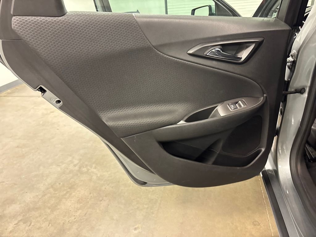 Used 2024 Chevrolet Malibu LT image 29