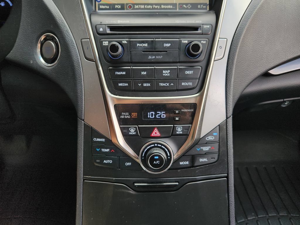 Used 2014 Hyundai Azera Limited w/ Option Group 02 FWD image 19
