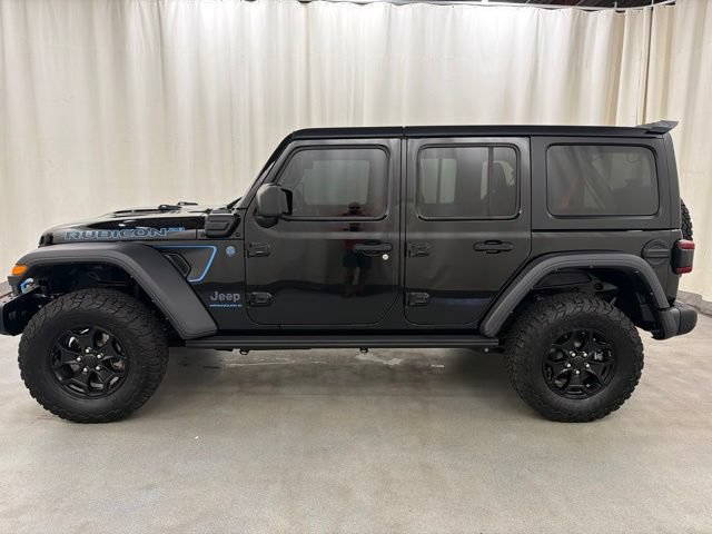 Used 2023 Jeep Wrangler Unlimited Rubicon 4xe AWD/4WD image 3