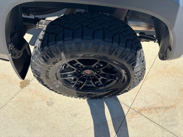 Used 2021 Toyota Tacoma TRD Pro AWD/4WD image 10