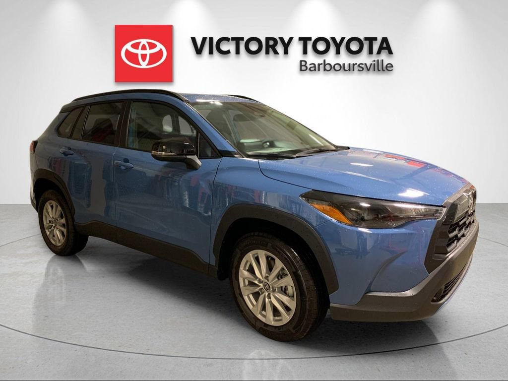 New 2026 Toyota Corolla Cross LE FWD image 5