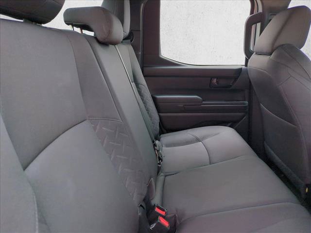 Certified 2024 Toyota Tacoma SR AWD/4WD image 18