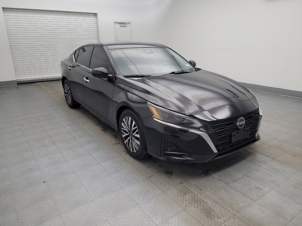 Used 2023 Nissan Altima 2.5 SV image 13