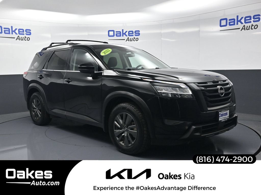 Used 2022 Nissan Pathfinder SV w/ SV Black Package