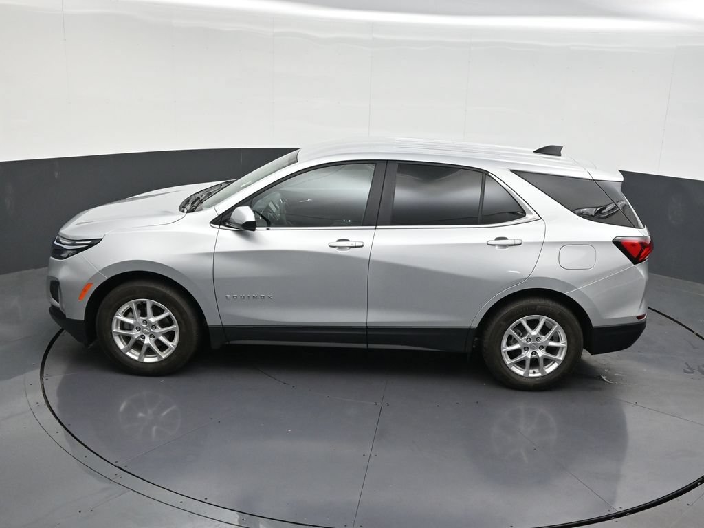 Used 2022 Chevrolet Equinox LT FWD image 16