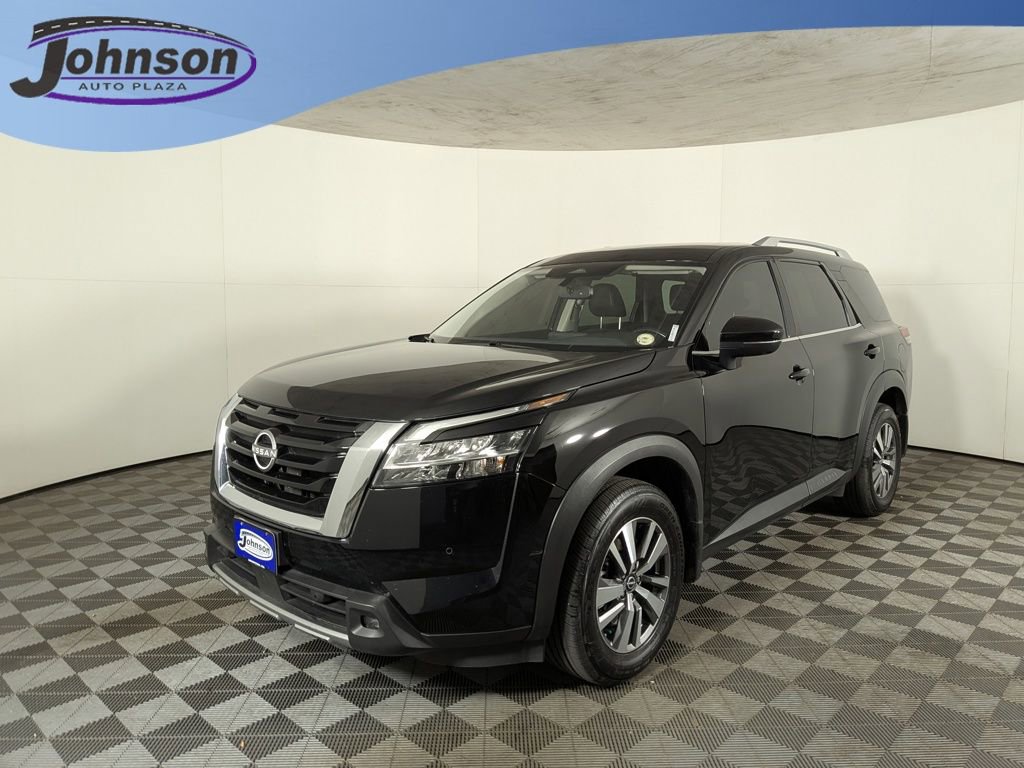 Used 2022 Nissan Pathfinder SL
