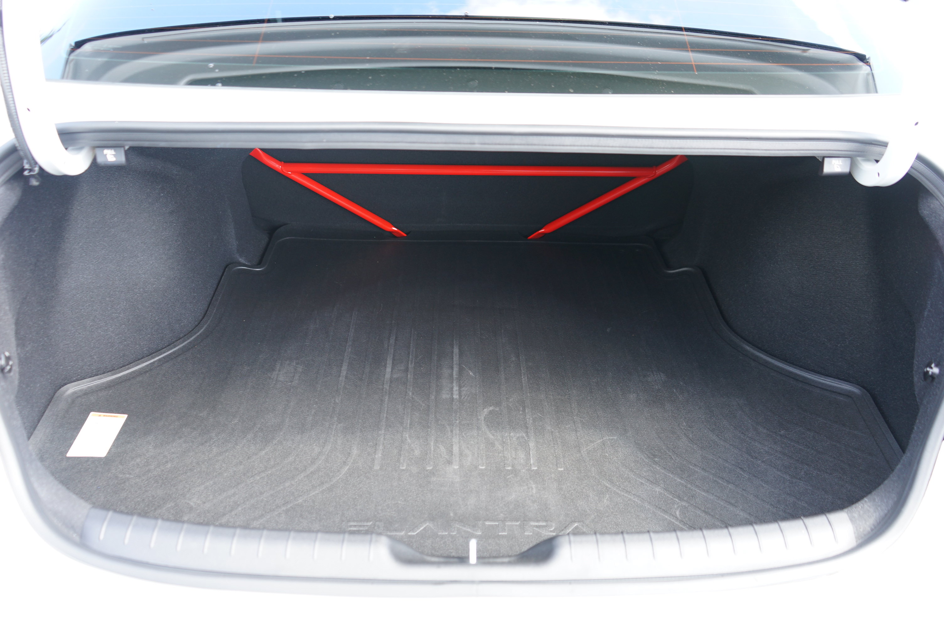 Used 2023 Hyundai Elantra N FWD image 12