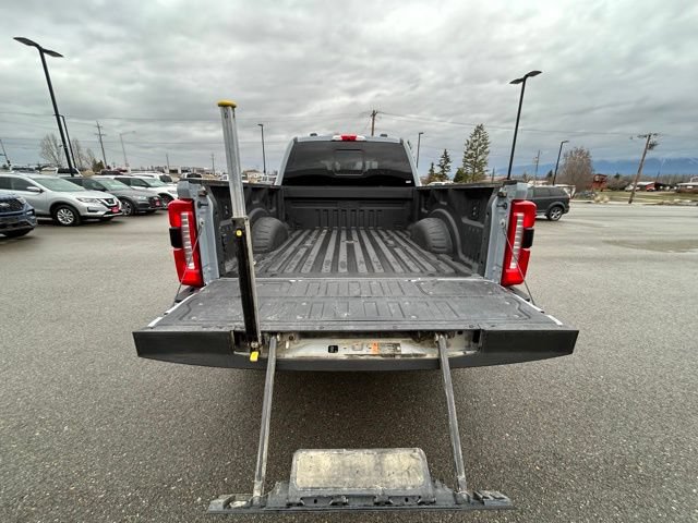 Used 2025 Ford F350 Lariat w/ Black Appearance Package AWD/4WD image 13