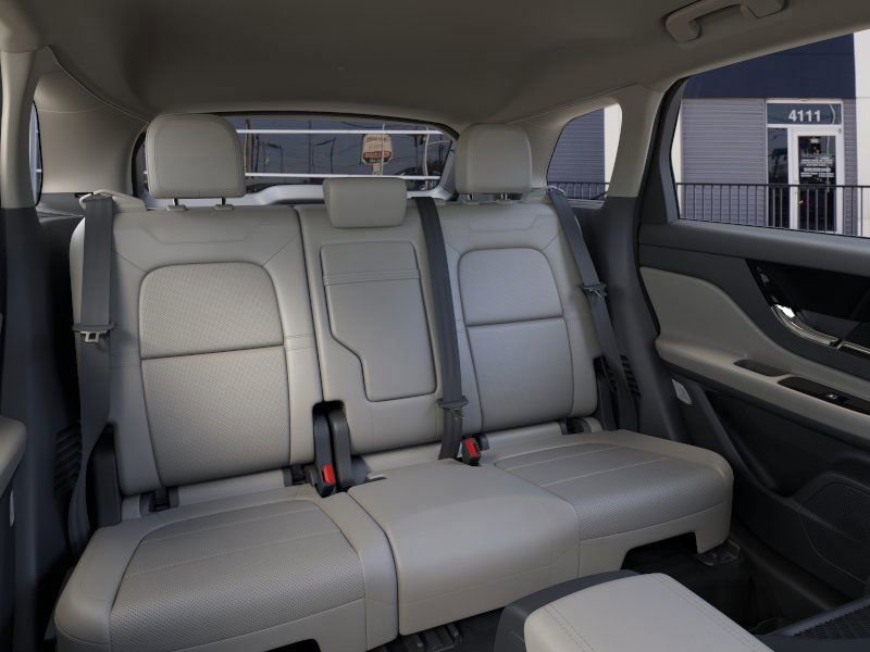 New 2026 Lincoln Corsair Reserve image 11