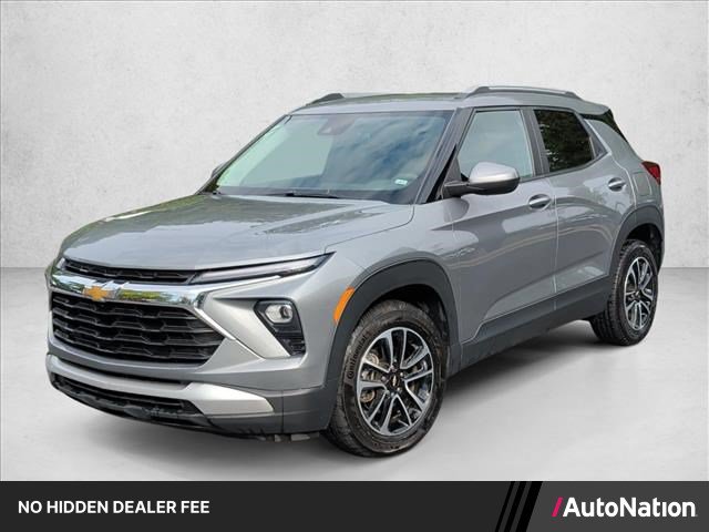 Used 2024 Chevrolet TrailBlazer LT FWD image 1