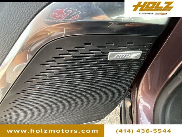 Certified 2025 Chevrolet Traverse RS w/ LPO, Floor Liner Package AWD/4WD image 24