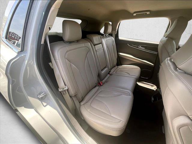 Used 2023 Lincoln Nautilus FWD image 28
