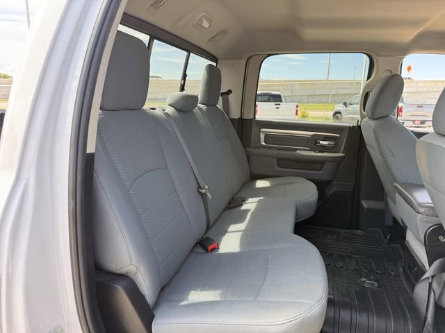 Used 2019 RAM 1500 Classic SLT image 29