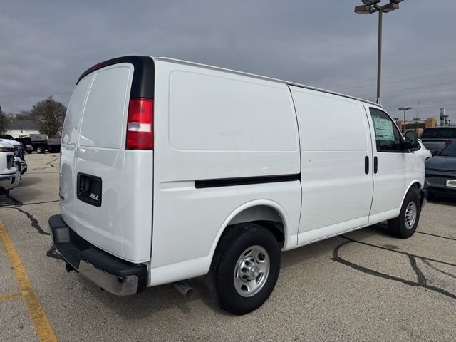 New 2025 Chevrolet Express 2500 w/ Driver Convenience Package image 4